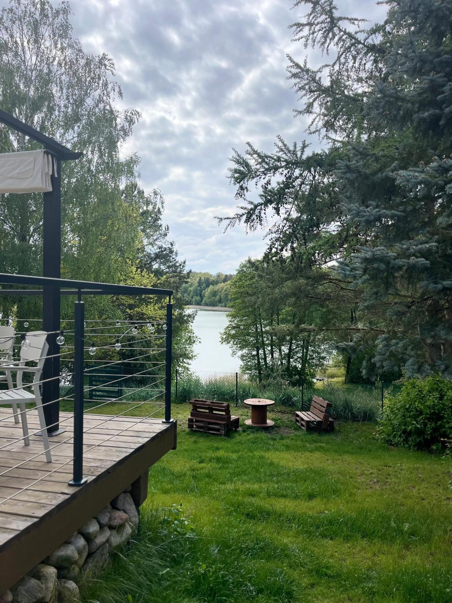 Dom Nad Jeziorem Gaja House Jadamowo Екстер'єр фото